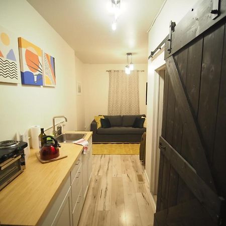 Cozy 1 Bedroom Centrally Located Hamilton Ngoại thất bức ảnh